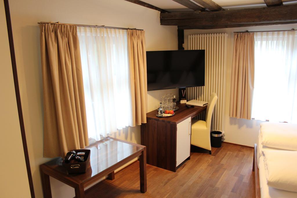 Hotel Schmales Haus Ουλμ Δωμάτιο φωτογραφία