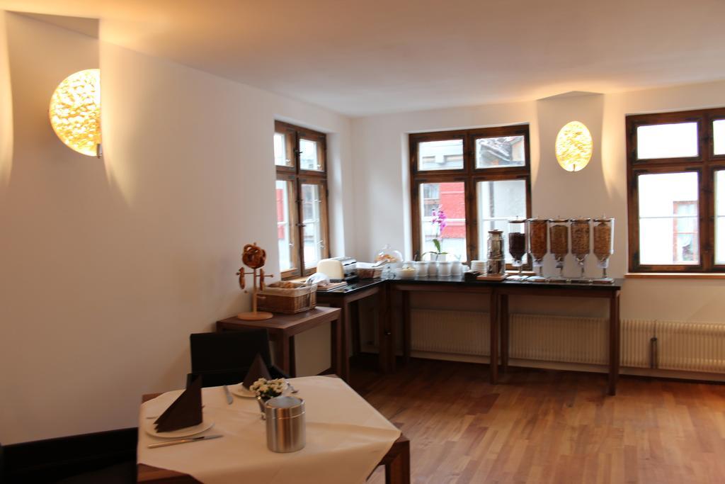 Hotel Schmales Haus Ουλμ Εξωτερικό φωτογραφία