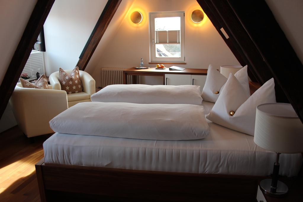 Hotel Schmales Haus Ουλμ Εξωτερικό φωτογραφία