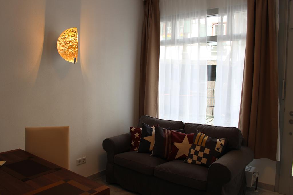 Hotel Schmales Haus Ουλμ Εξωτερικό φωτογραφία