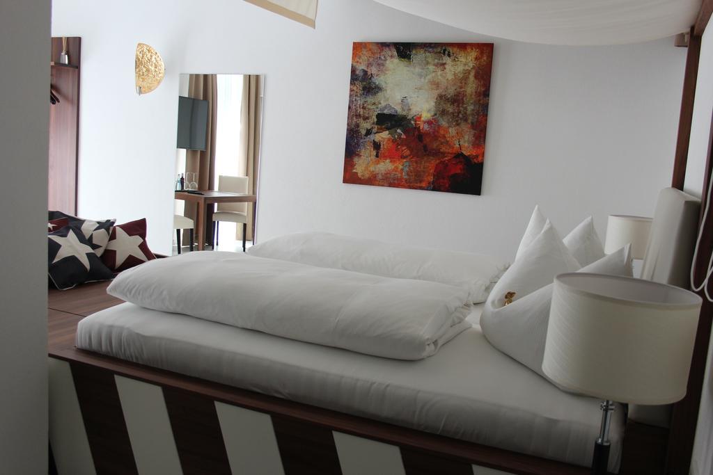 Hotel Schmales Haus Ουλμ Εξωτερικό φωτογραφία
